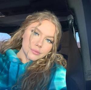 Meet your Posher, Kelsey